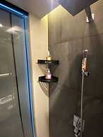 Luxury Sea View - High Floor