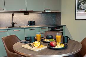 Hotel H28