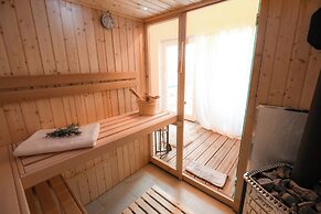 Tweet apartments