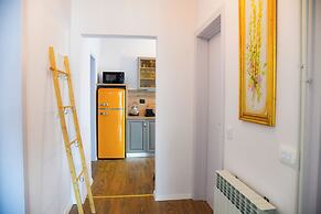 Tweet apartments