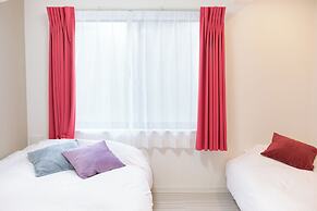 The under suite residence Ikebukuro by Tranova