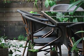 Blooming Lotus Hostel