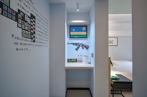 Blooming Lotus Hostel