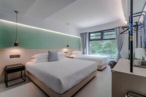 Blooming Lotus Hostel