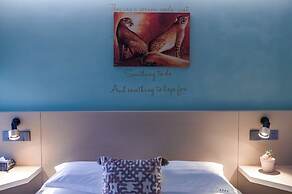 Blooming Lotus Hostel