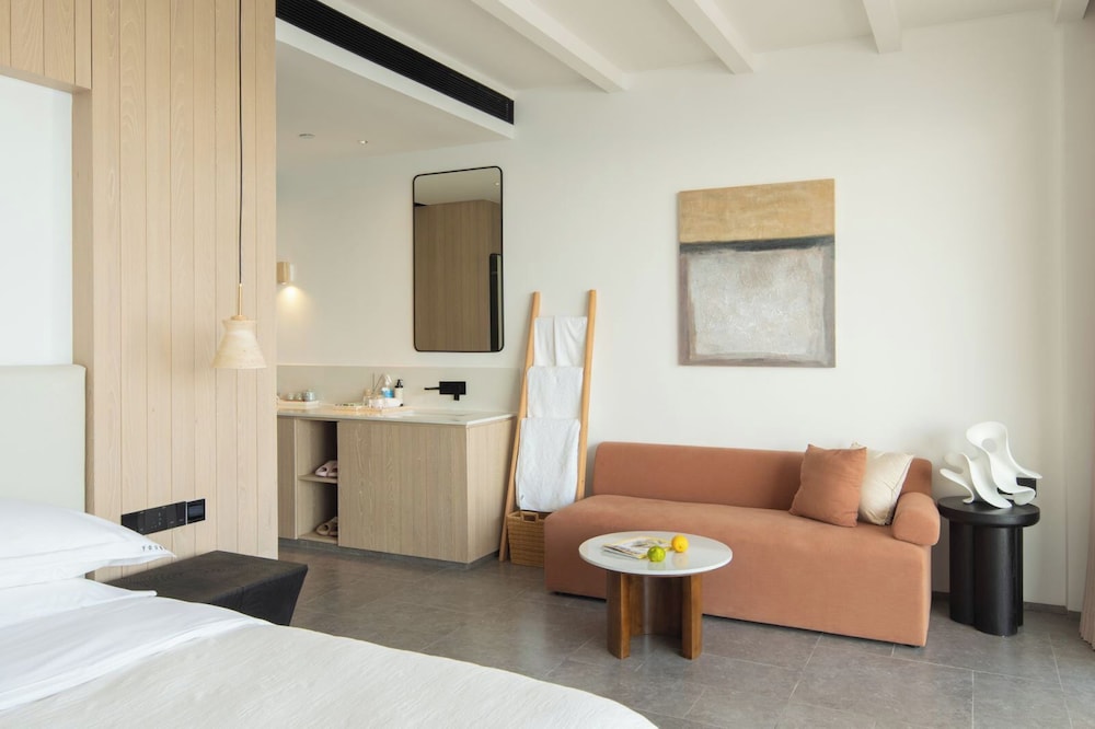 Miyue Santorini Seaview Resort Hotel