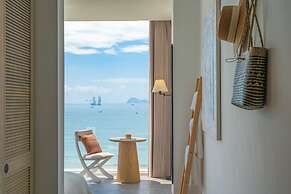 Miyue Santorini Seaview Resort Hotel