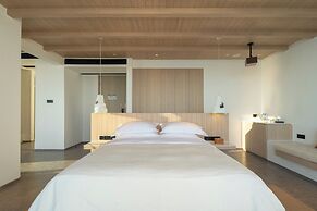 Miyue Santorini Seaview Resort Hotel