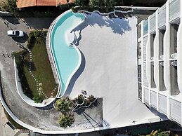 Miyue Santorini Seaview Resort Hotel