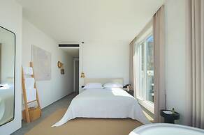 Miyue Santorini Seaview Resort Hotel