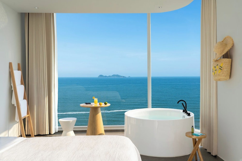 Miyue Santorini Seaview Resort Hotel