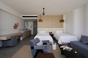 Miyue Santorini Seaview Resort Hotel