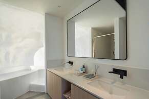 Miyue Santorini Seaview Resort Hotel