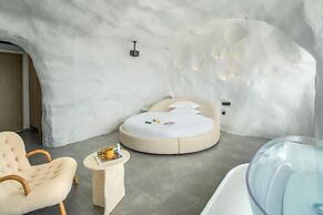 Miyue Santorini Seaview Resort Hotel