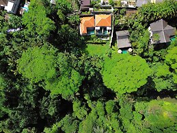 AKA Valley Ubud Villas