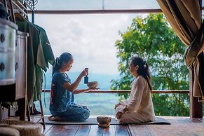 4000Dao-A Hilltop Hideaway Experience