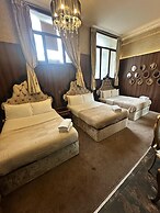 White Star Line Hotel