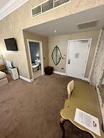 White Star Line Hotel