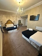 White Star Line Hotel