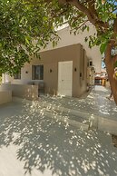 Elefsinian Apartments