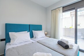 Neaira Apartments