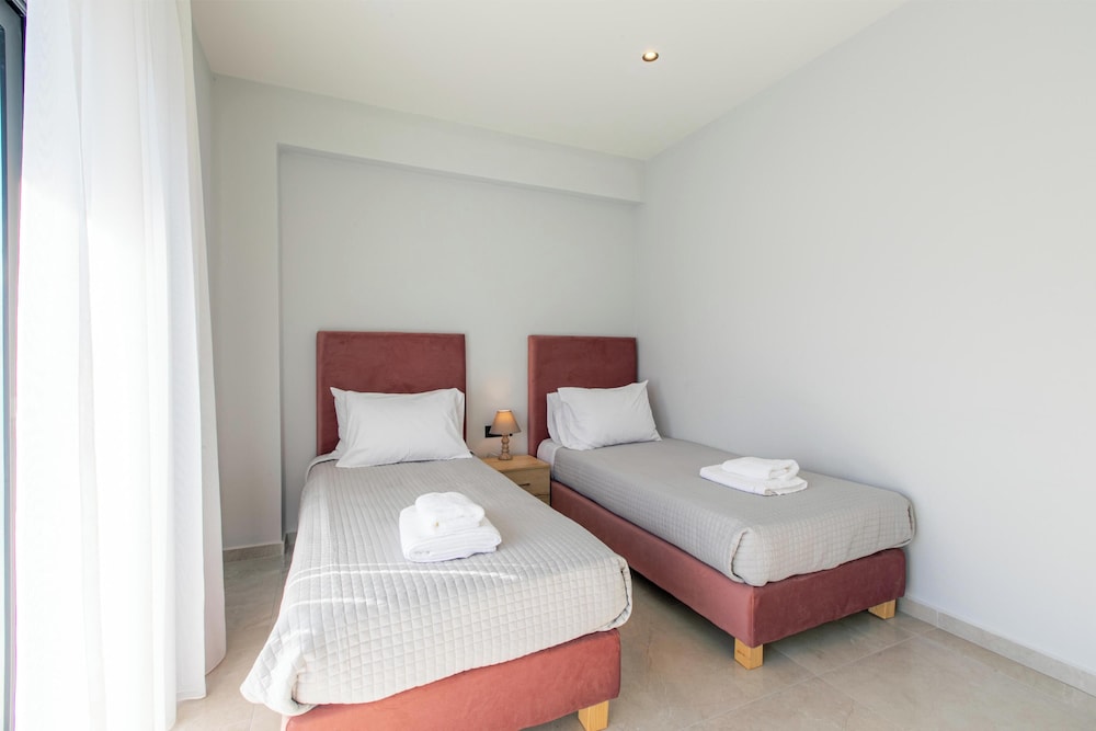 Neaira Apartments
