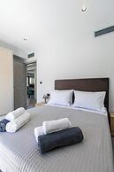 Neaira Apartments