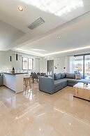 Neaira Apartments