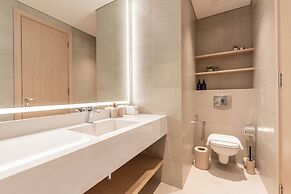 JVC Gem 2BR w maidsroom - Oakley Square