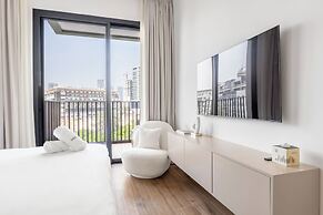 JVC Gem 2BR w maidsroom - Oakley Square