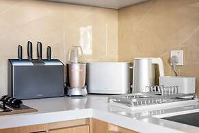 JVC Gem 2BR w maidsroom - Oakley Square