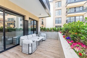 JVC Gem 2BR w maidsroom - Oakley Square