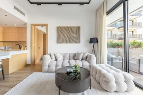JVC Gem 2BR w maidsroom - Oakley Square