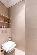 JVC Gem 2BR w maidsroom - Oakley Square