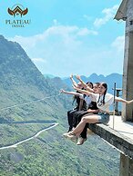 Plateau Travel
