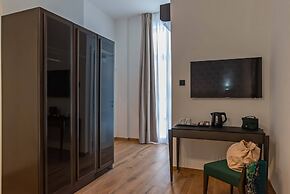 Essence Collection Hotel
