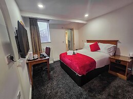 Hullywood Rooms