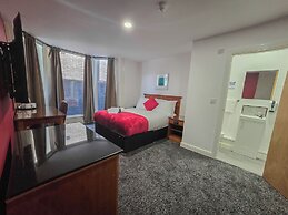 Hullywood Rooms