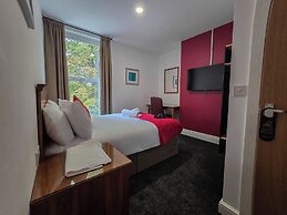 Hullywood Rooms