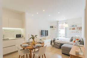 Central & White Apartment by Rent all Como