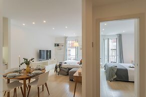 Central & White Apartment by Rent all Como