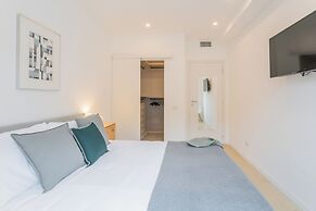 Central & White Apartment by Rent all Como