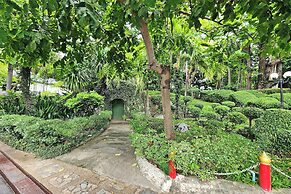 Suan Sunandha Palace Hotel