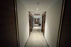Hotel Dwaraka Residency