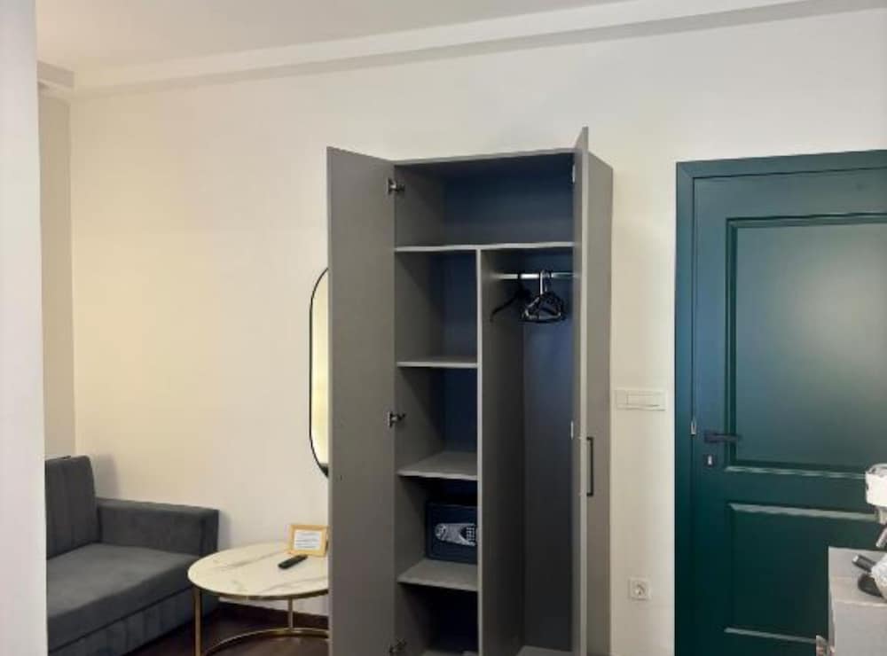 Rooms Lidija 32