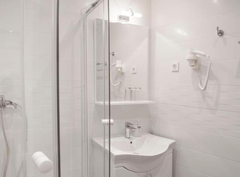 Rooms Lidija 17