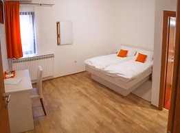 Rooms Lidija 17