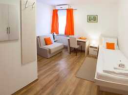 Rooms Lidija 17