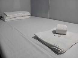 OYO 1169 Sky Infinity Inn