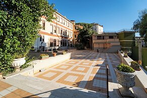 Il Cantico Home